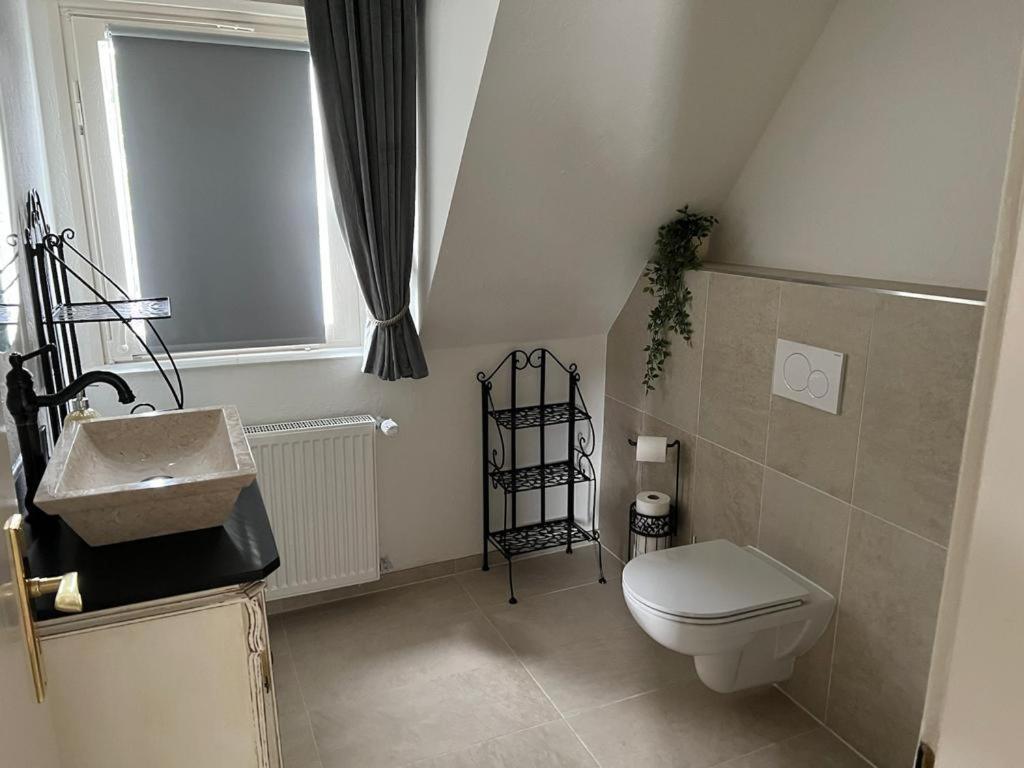 Ferienwohnung Und Appartement Naehe Moehnesee Fuer 4 Personen ヴァールシュタイン エクステリア 写真